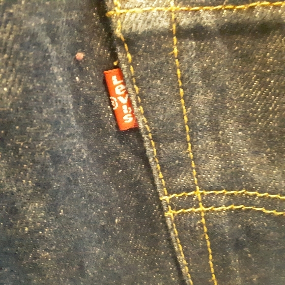 Levi Strauss & Co. 501 Button Fly Denim 5-Pocket Jeans Levis Men's 36Wx32L - Picture 11 of 16